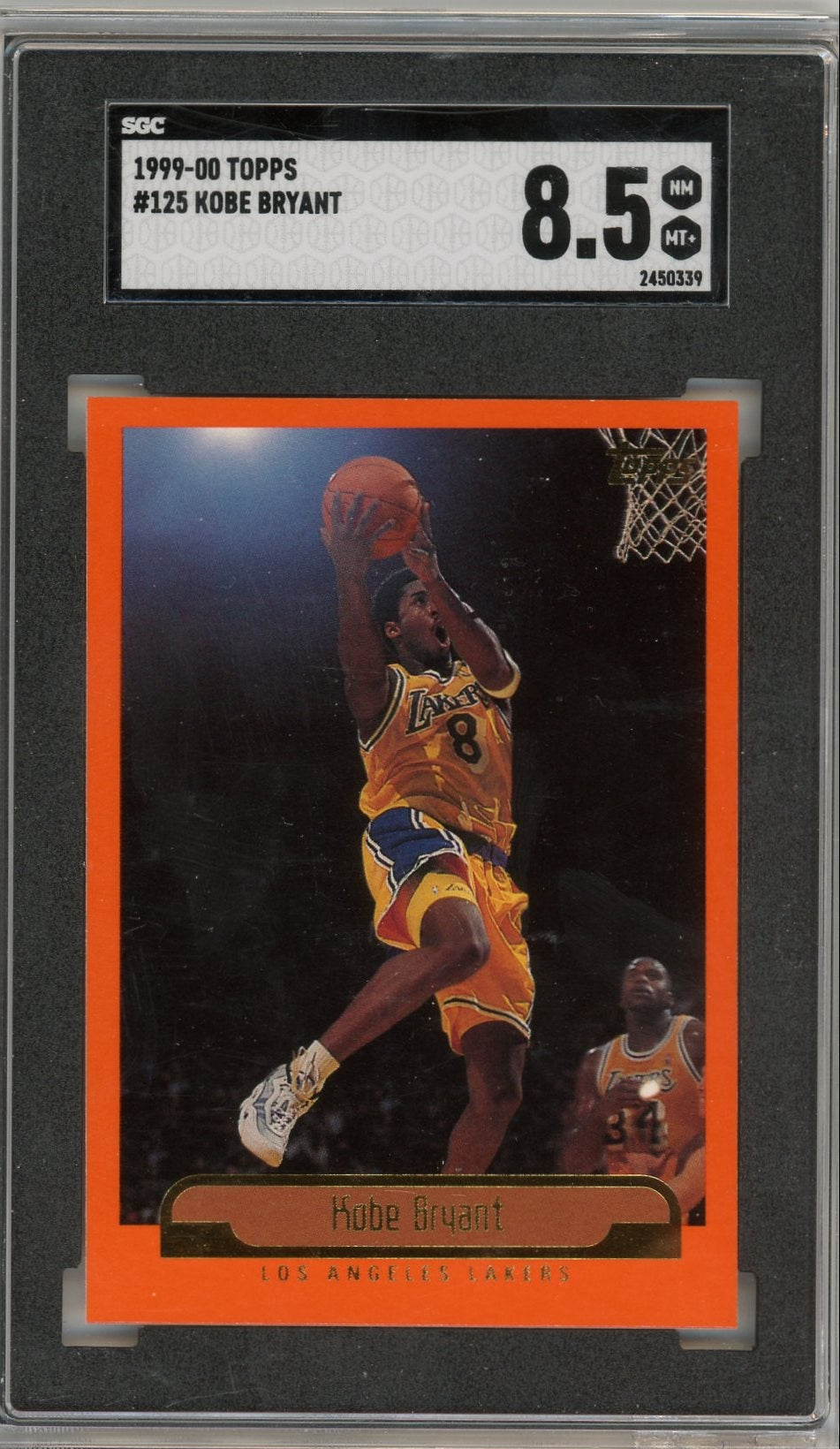 Kobe Bryant 1999-00 Topps #125 SGC 8.5