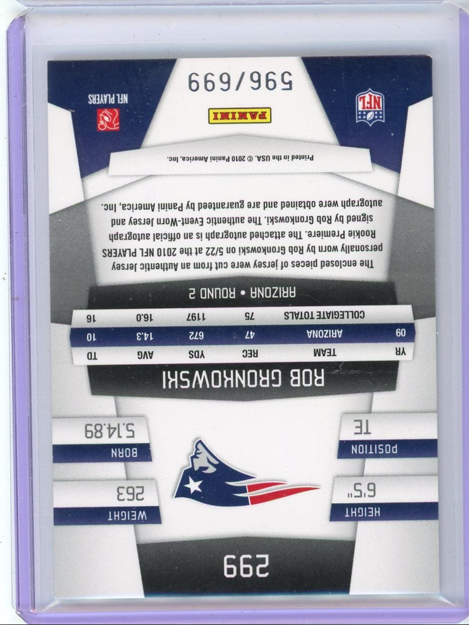 Rob Gronkowski 2010 Panini Certified Freshman Fabric autograph rookie card #'d 596/699 (corner issue)