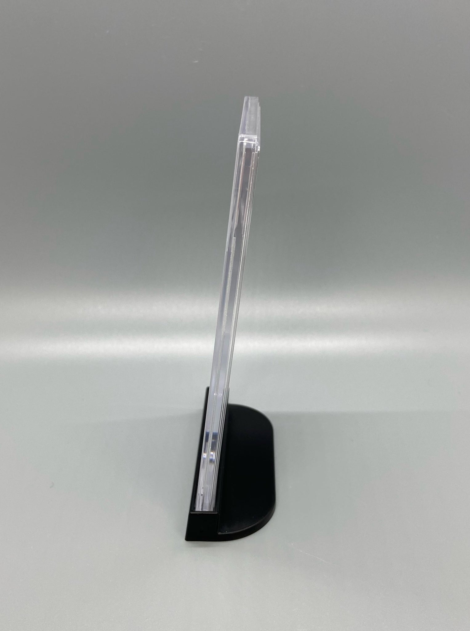 Stand Up Displays PSA Graded Card Display Stands - 5 Pack - Black