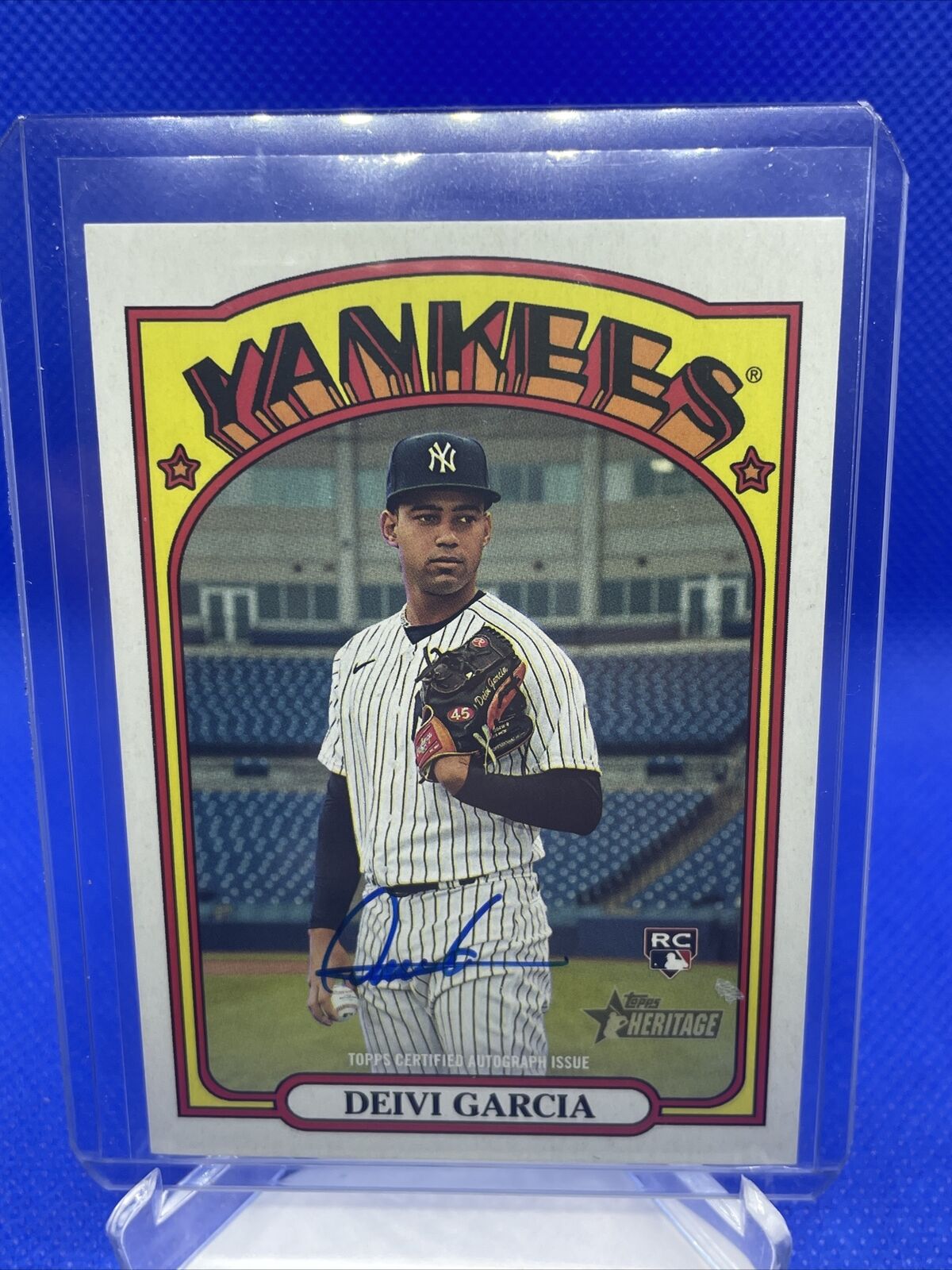2021 Topps Heritage Rookie AUTO Devi Garcia RC #ROA-DH New York Yankees