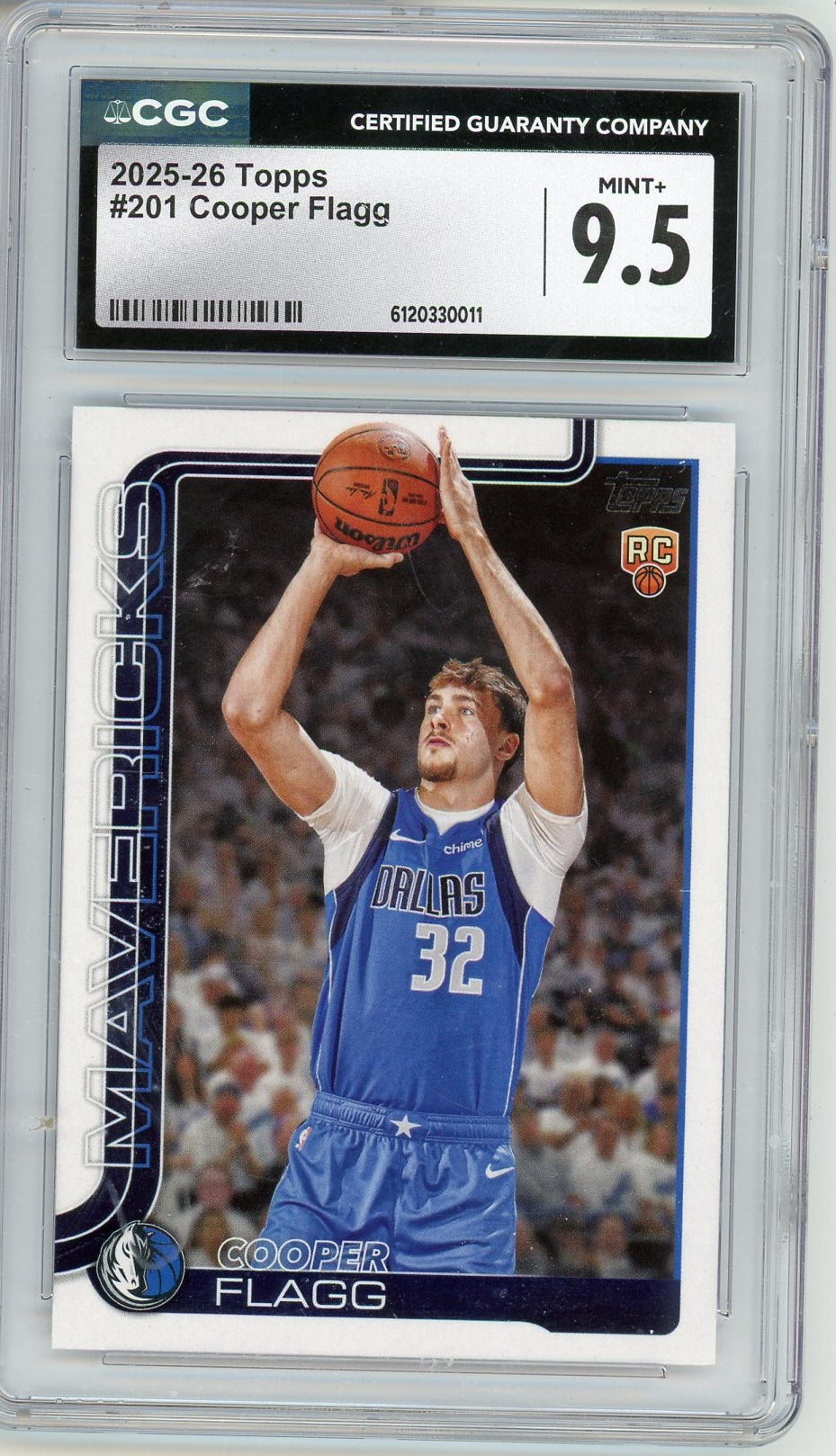 Cooper Flagg 2025-26 Topps RC No. 201 CGC 9.5