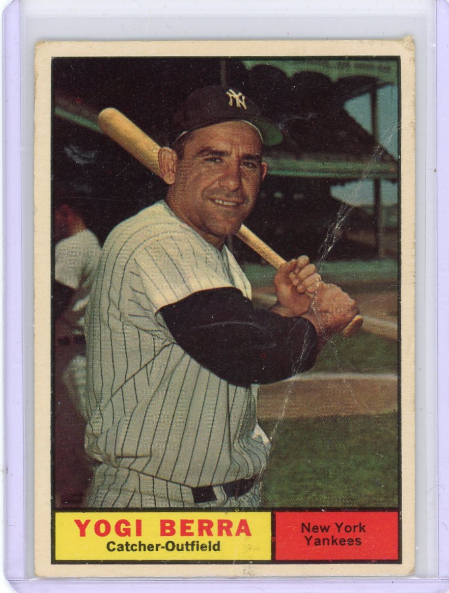 Yogi Berra 1961 Topps #425 (crease)
