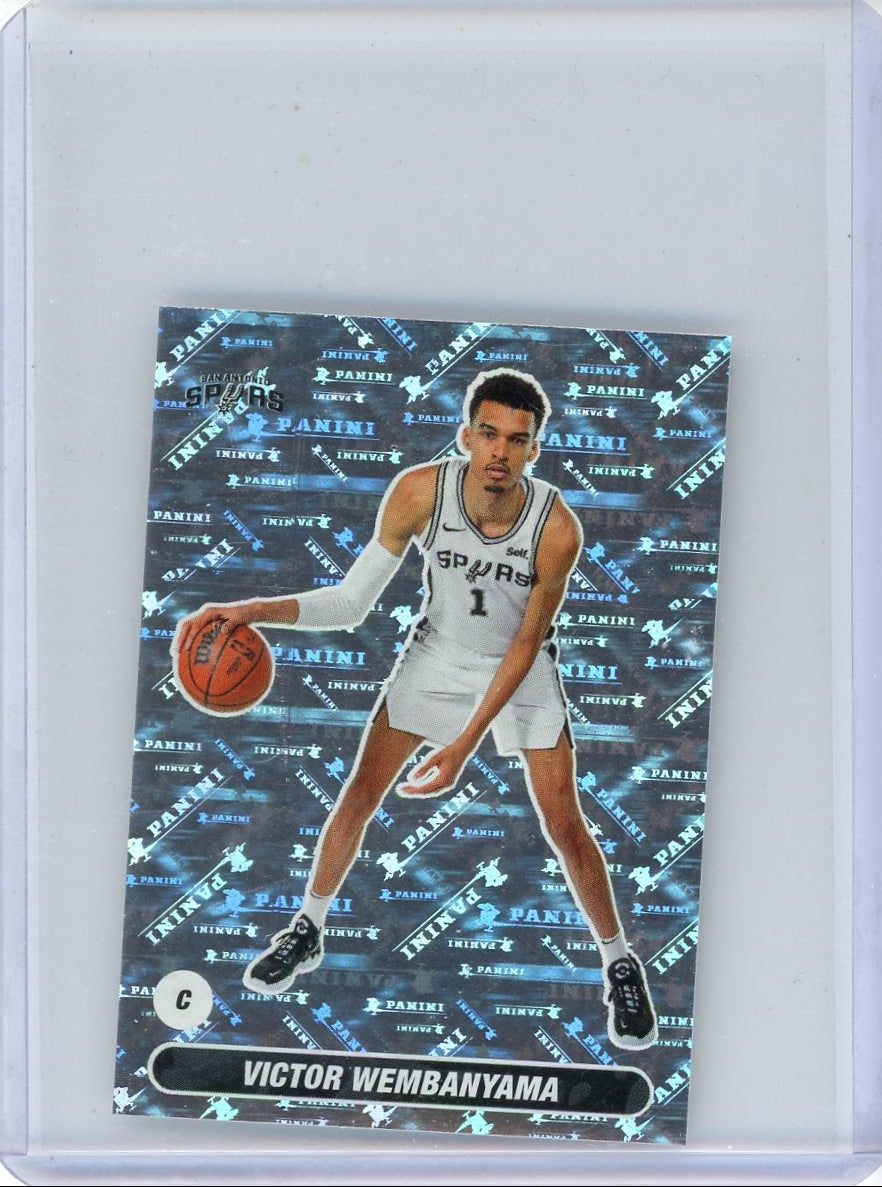 Victor Wembanyama 2023-24 Panini NBA Stickers mini holo #465