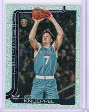 Kon Knueppel 2025-26 Topps Rookie Sand Glitter Foil #204