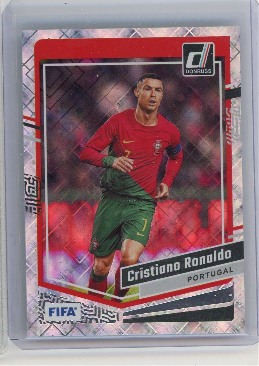 Cristiano Ronaldo 2023-24 Panini Donruss FIFA diamond holo