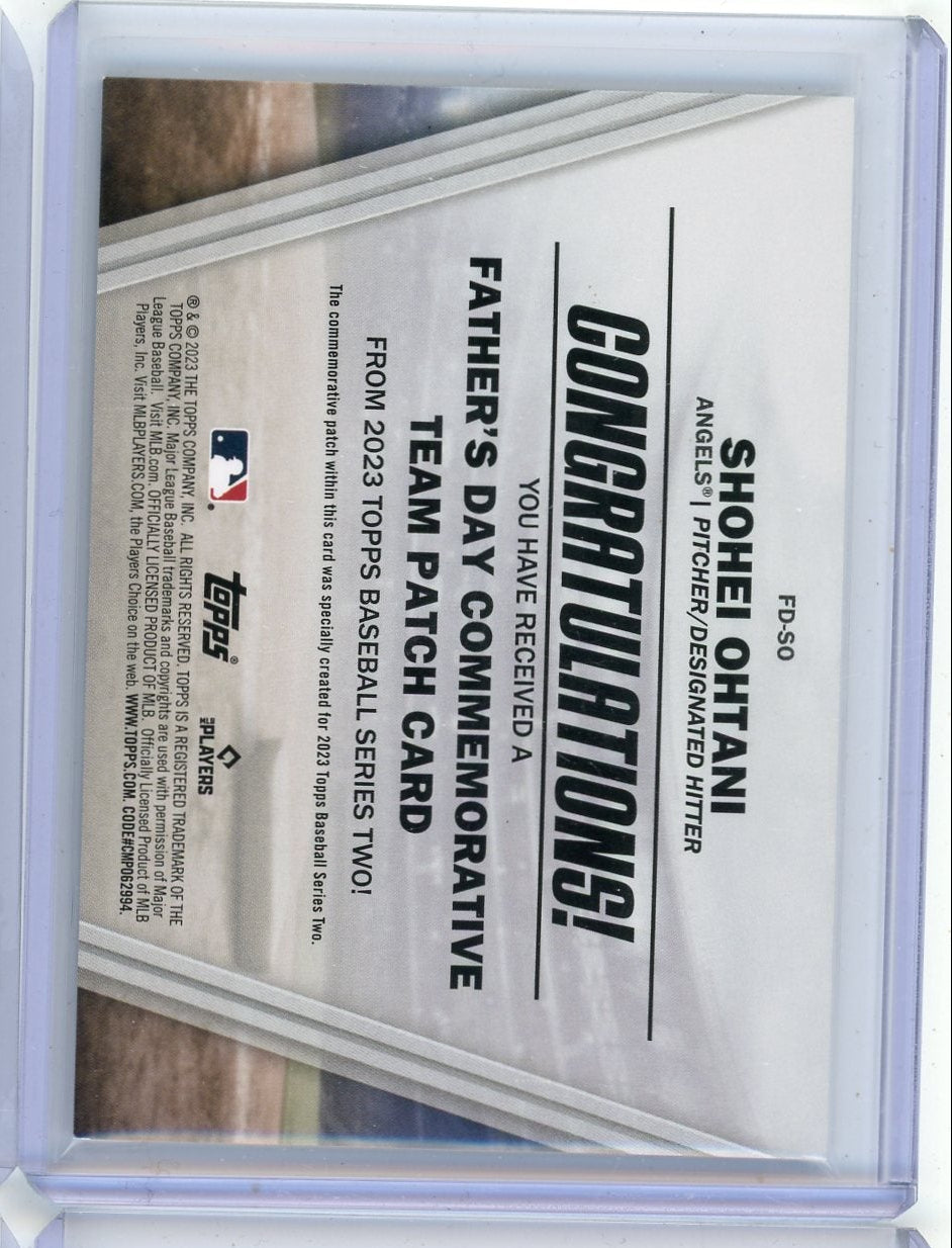 Shohei Ohtani 2023 Topps Father's Day Commemorative relic