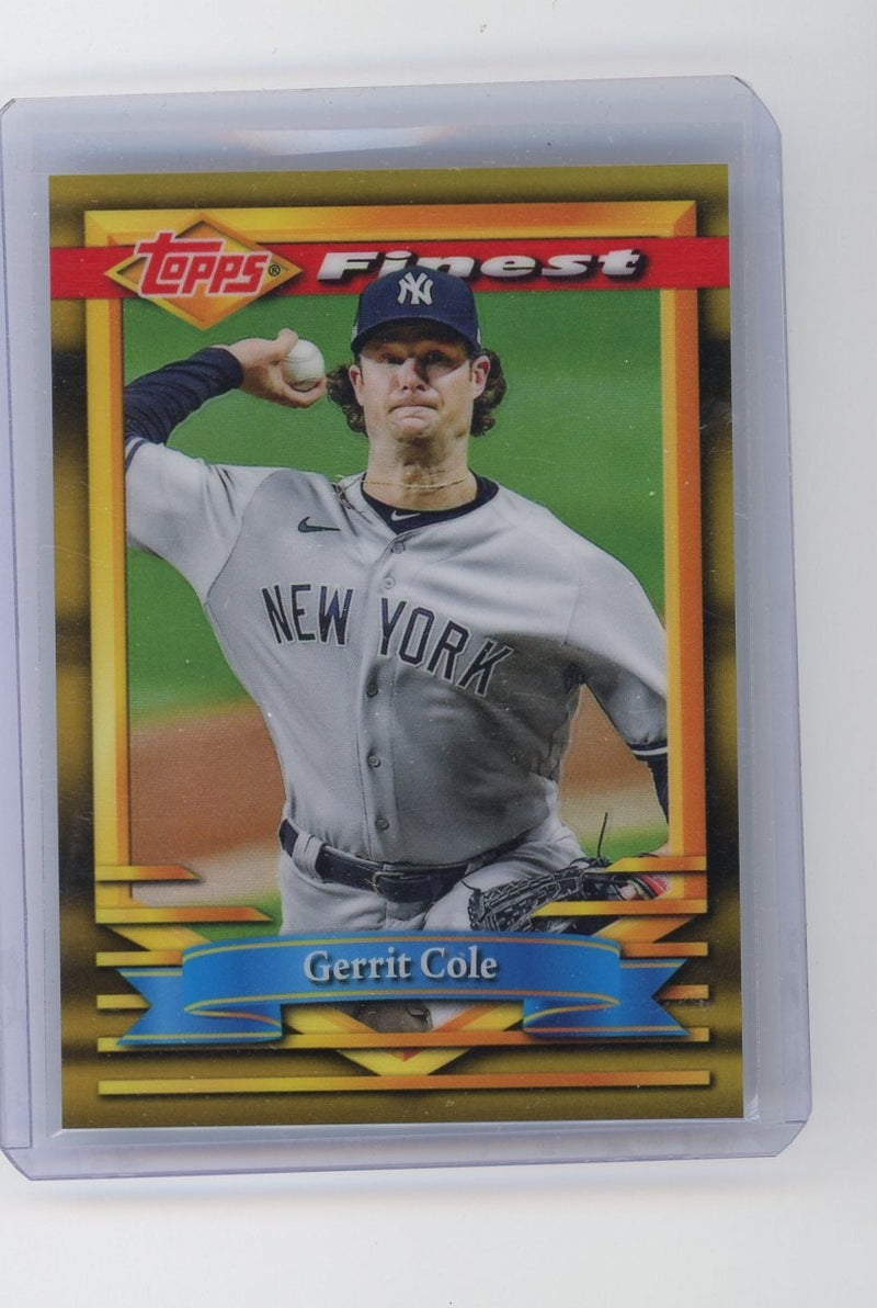 Gerrit Cole 2021 Topps Finest Flashbacks gold refractor 