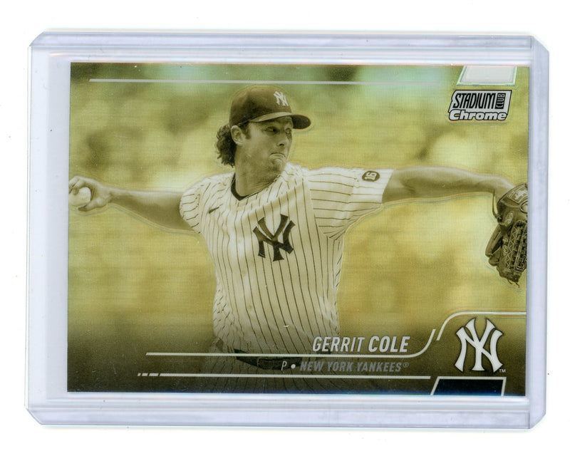 Gerrit Cole 2022 Topps Stadium Club Chrome gold mint SP