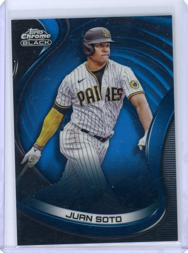 Juan Soto 2022 Topps Chrome Black blue refractor 