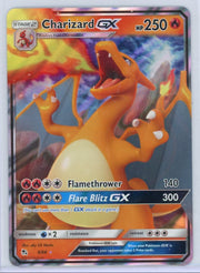 Charizard GX Pokémon Sun & Moon Hidden Fates #09/68
