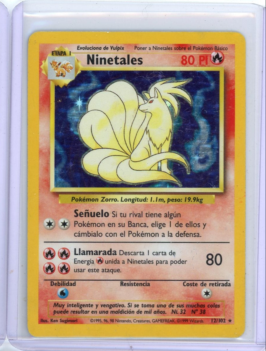 Ninetales Pokemon Base Set holo #12/102 HP/DMG