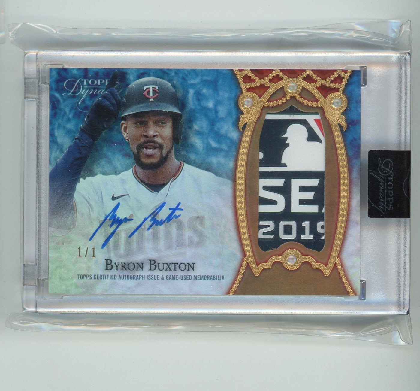 Byron Buxton 2022 Topps Dynasty Dynastic Data Postseason relic autograph #'d 1/1