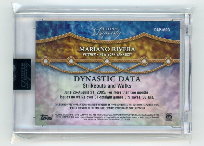 Mariano Rivera 2022 Topps Dynasty Dynastic Data relic autograph 