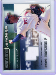 Pedro Martinez 2002 Fleer Genuine Leaders game-used jersey relic
