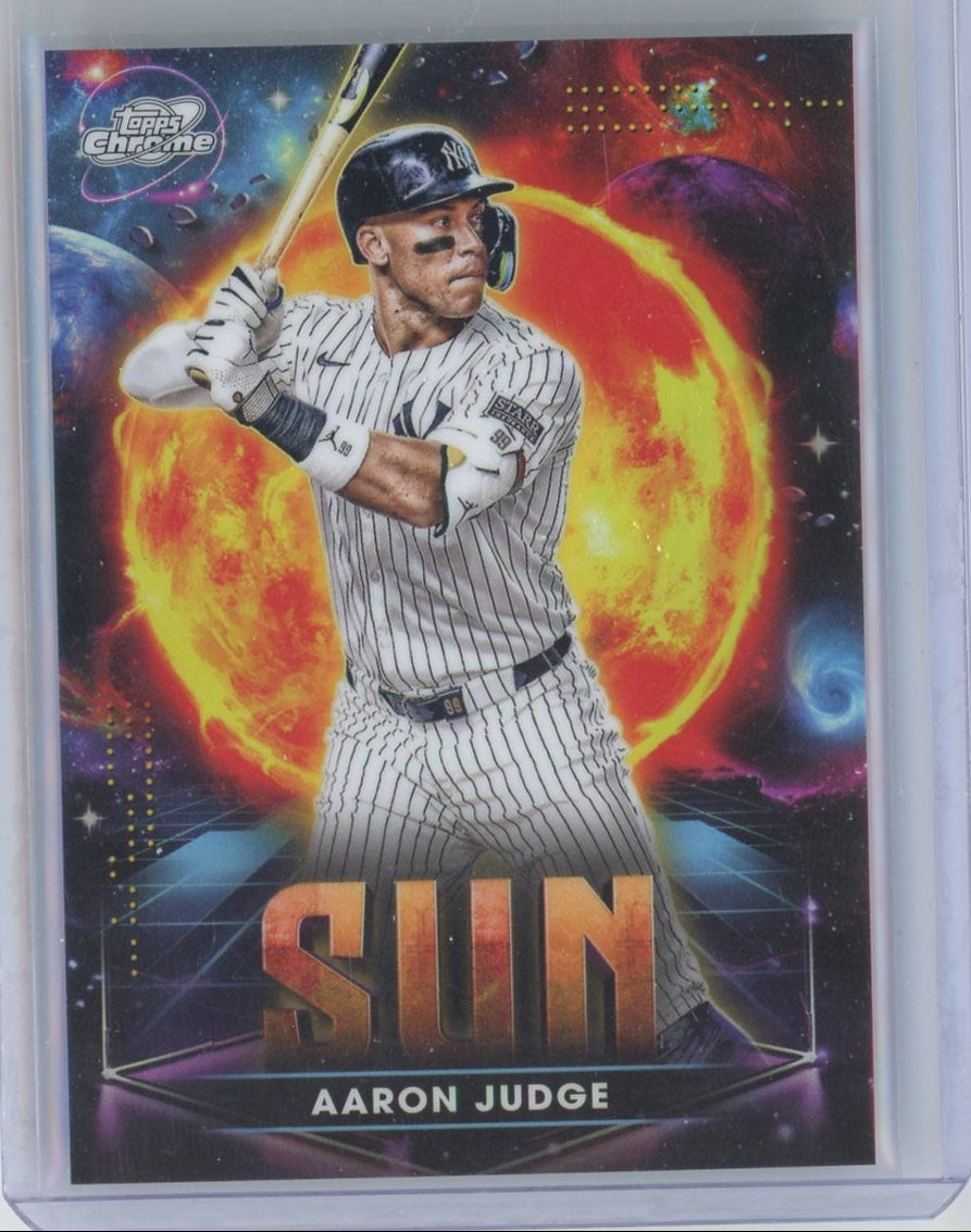 Aaron Judge 2025 Topps Cosmic Chrome Planetary Pursuit Sun