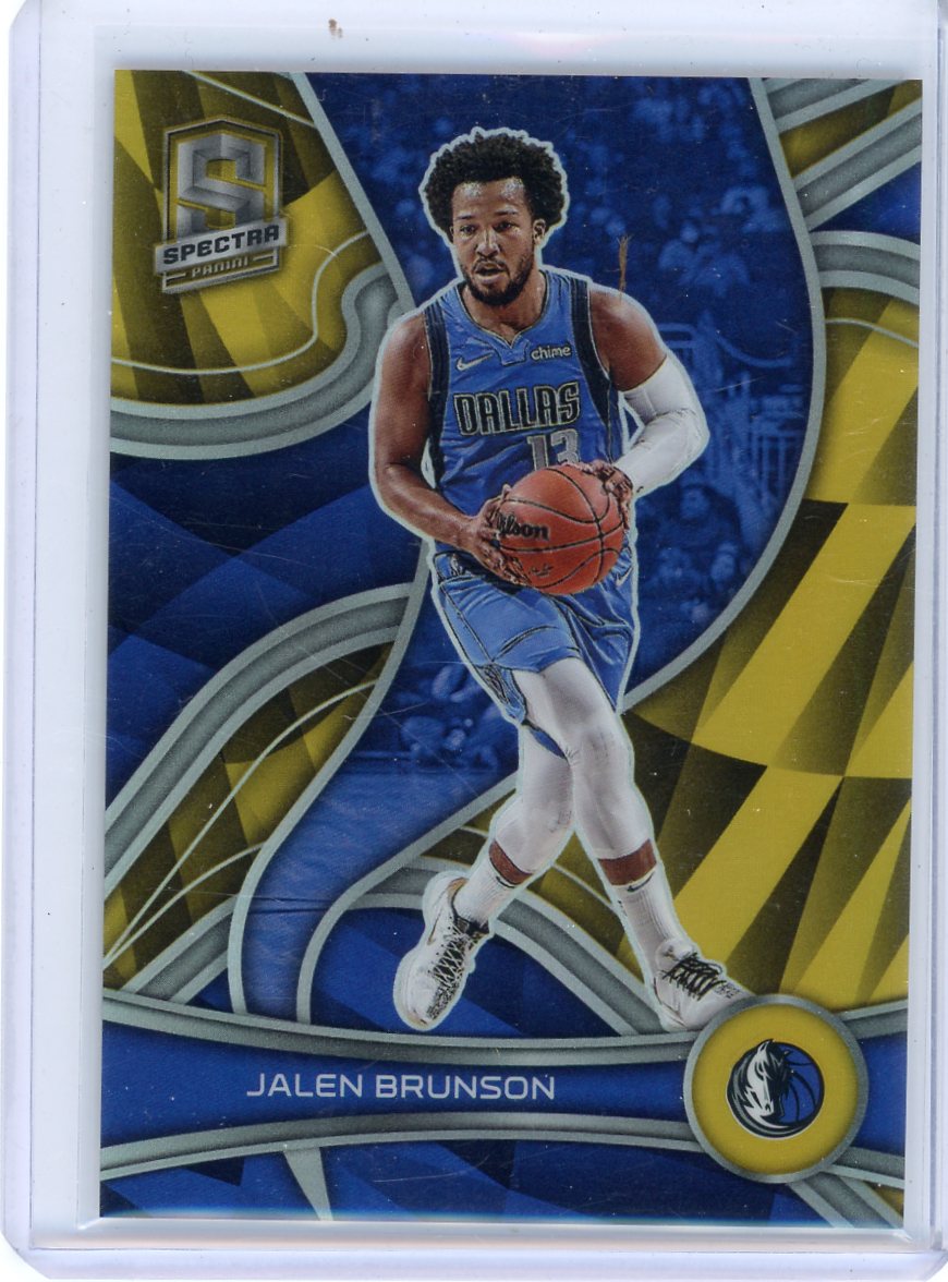 Jalen Brunson 2021-22 Panini Spectra gold prizm #'d 03/10