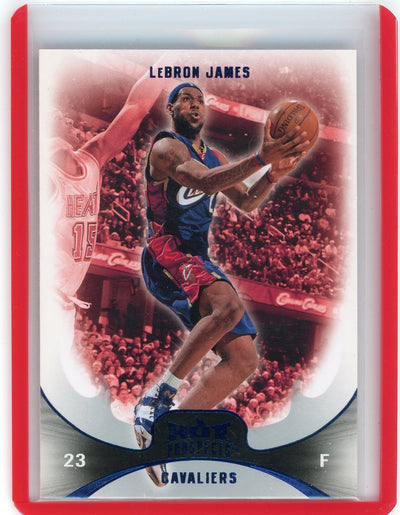 LeBron James 2008 Fleer NBA Hot Prospects Blue Hot Prospects
