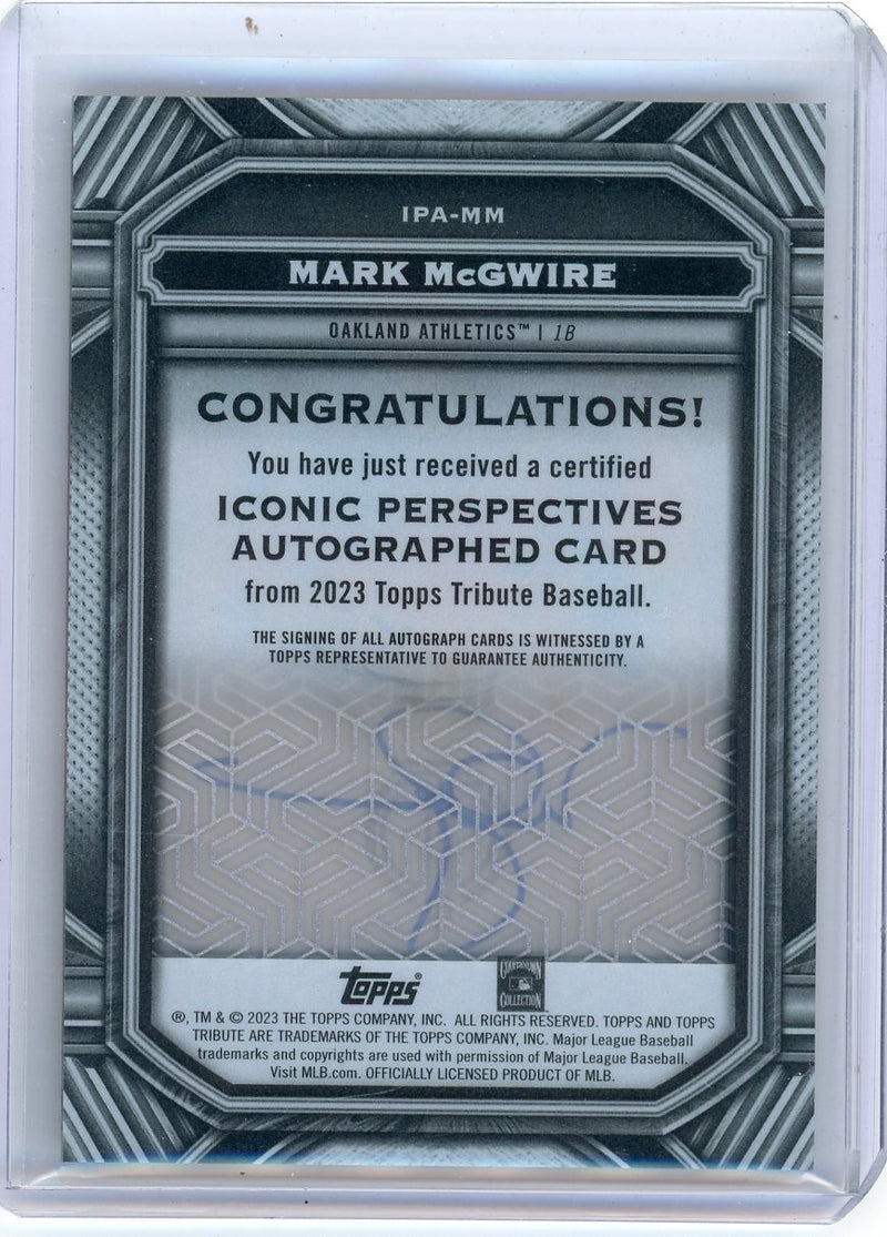 Mark McGwire 2023 Topps Tribute Iconic Perspectives autograph red 