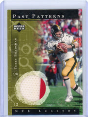Terry Bradshaw 2001 Upper Deck Past Patterns NFL Legends Jersey patch
