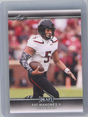 Patrick Mahomes II 2017 Leaf Draft rookie card