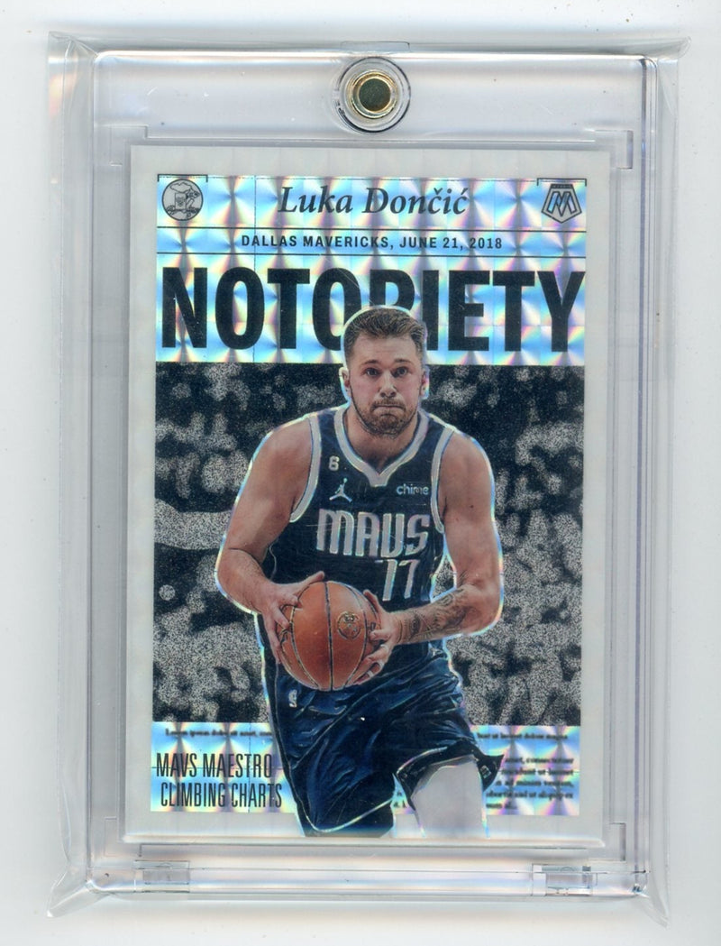 Luka Doncic 2022 Panini Mosaic Notoriety White Mosaic 