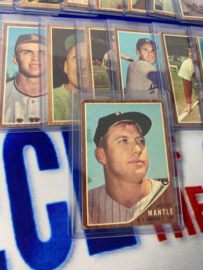 1962 Topps Baseball Complete Set (Mantle, Mays, Aaron, etc.)