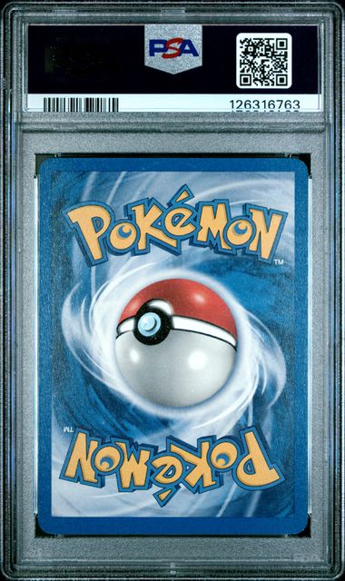 Dark Machamp 2000 Pokemon Rocket 1st Edition holo #10/82 PSA 8