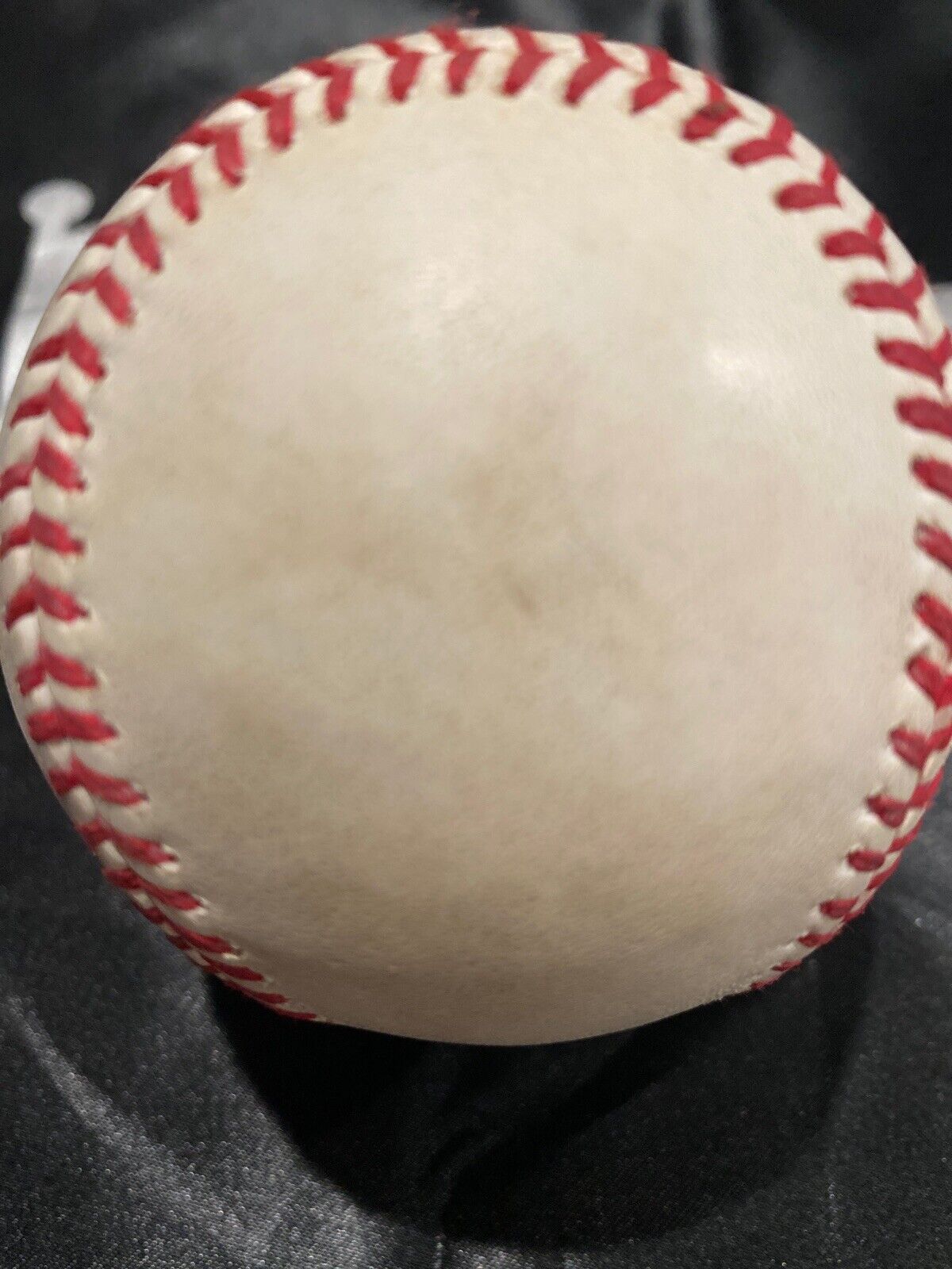 David Ortiz MLB Game Used Single Autographed Ball 8/18/16 Career Hit #2427