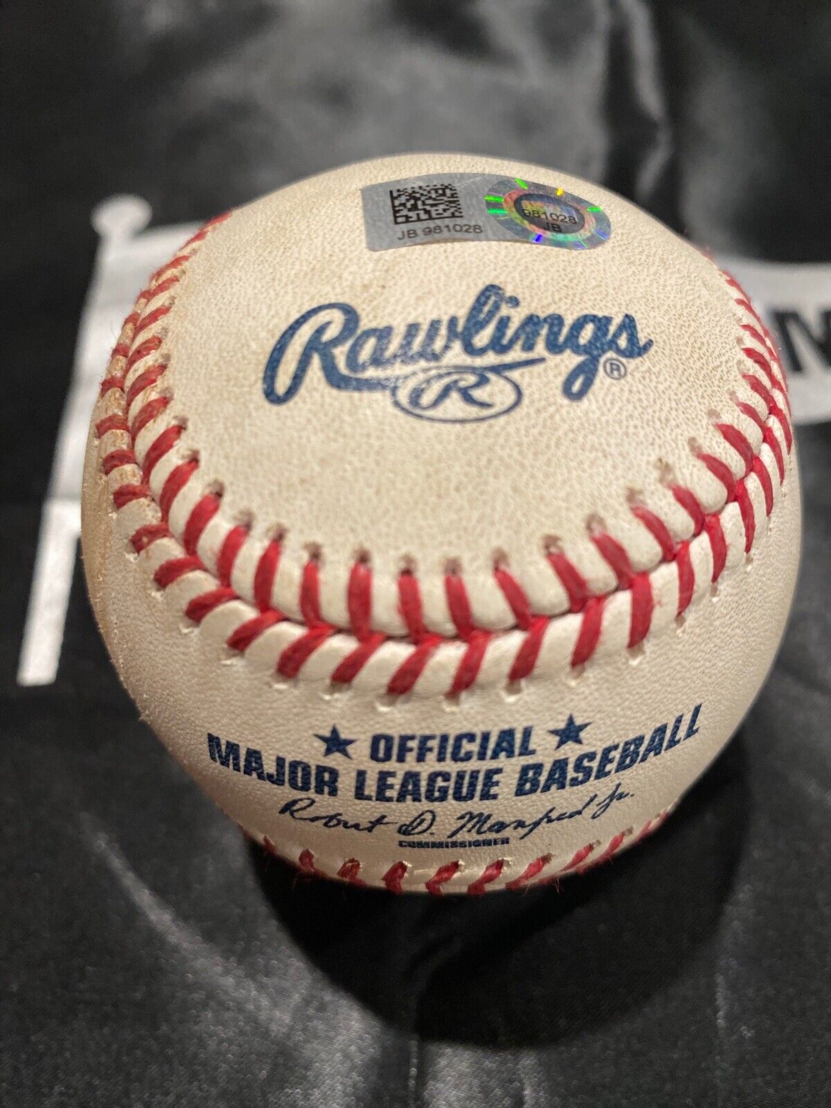 David Ortiz MLB Game Used Single Autographed Ball 8/18/16 Career Hit #2427