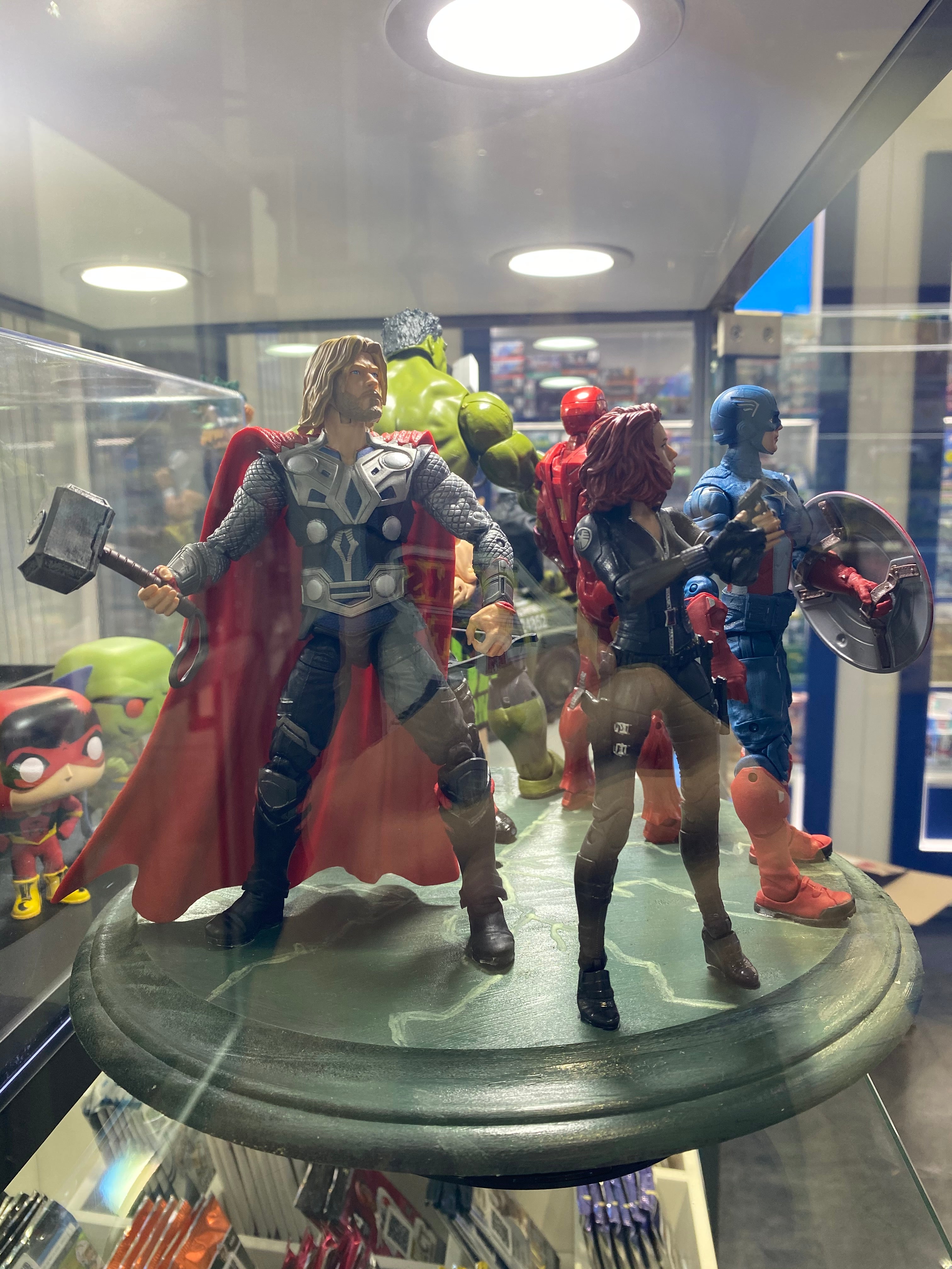 Marvel Avengers Figure Art display