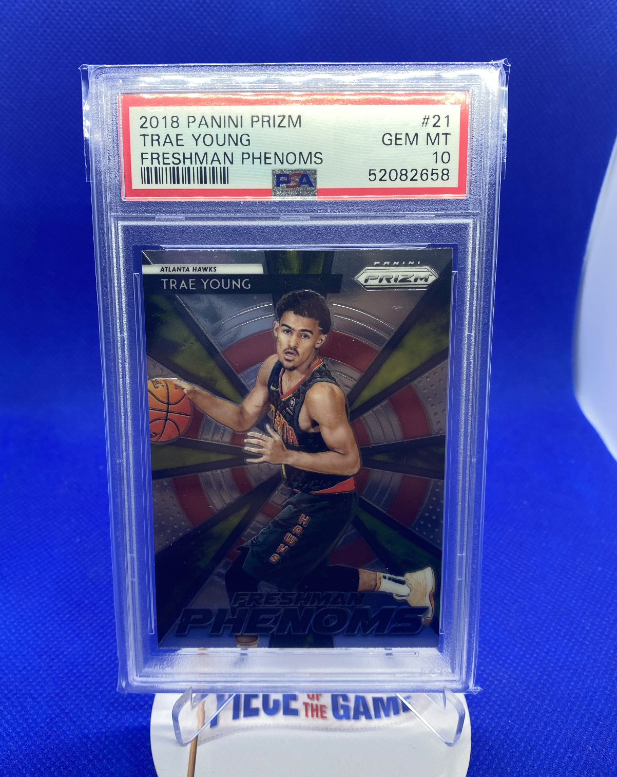 2018 Panini Prizm Freshman Phenoms Trae Young PSA 10