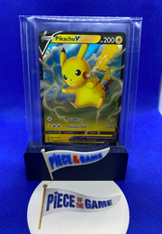 Pikachu V Fusion Strike Holofoil 086/264