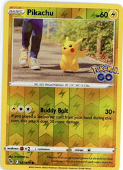 Pikachu Pokémon GO Walking Reverse Holo 027/078