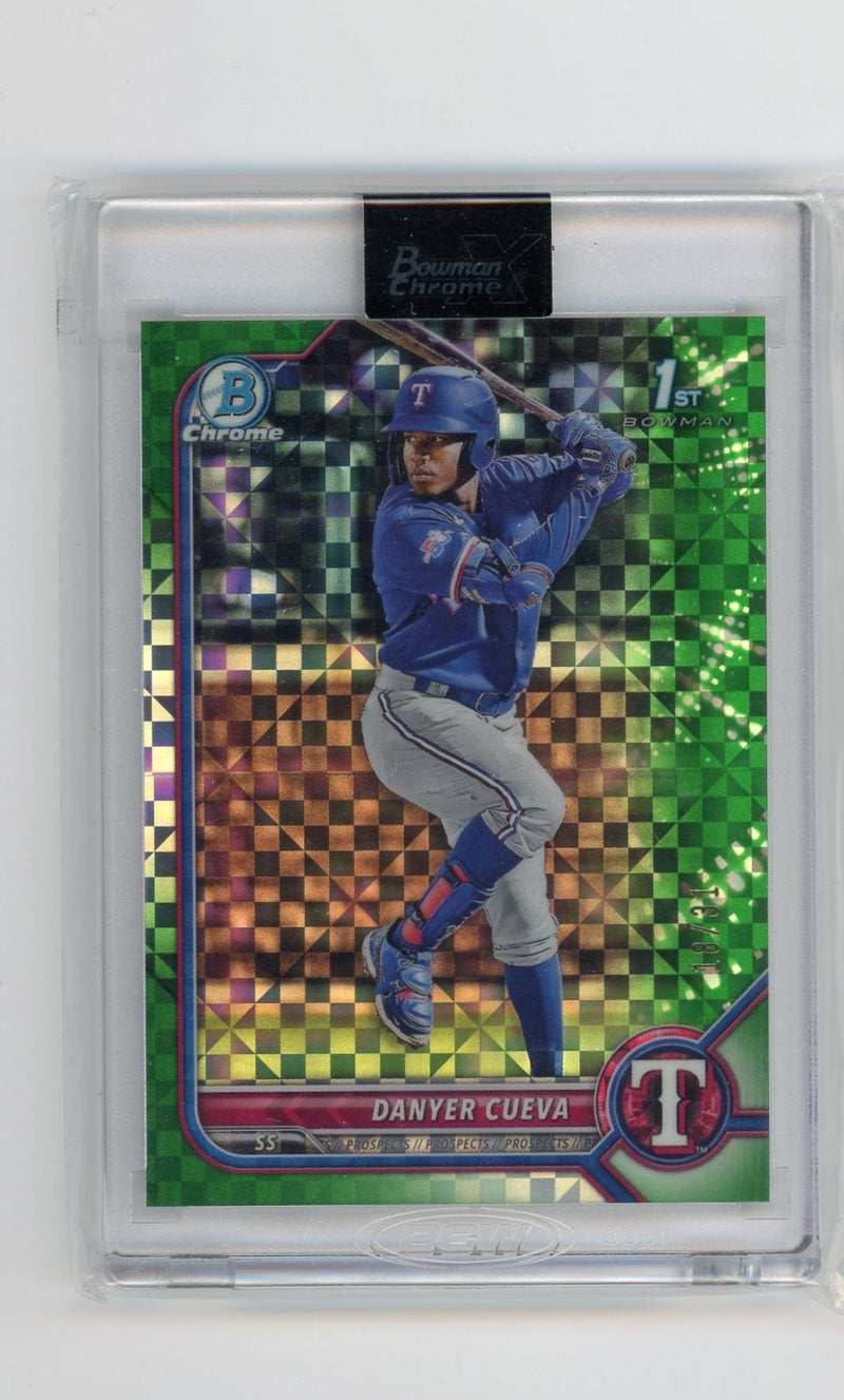 Danyer Cueva 2022 1st Bowman Chrome X Green X-Fractor 