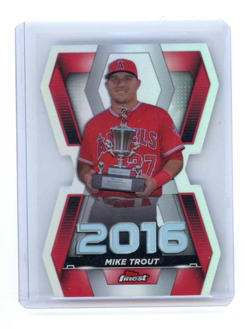 Mike Trout 2022 Topps Finest MVP die-cut